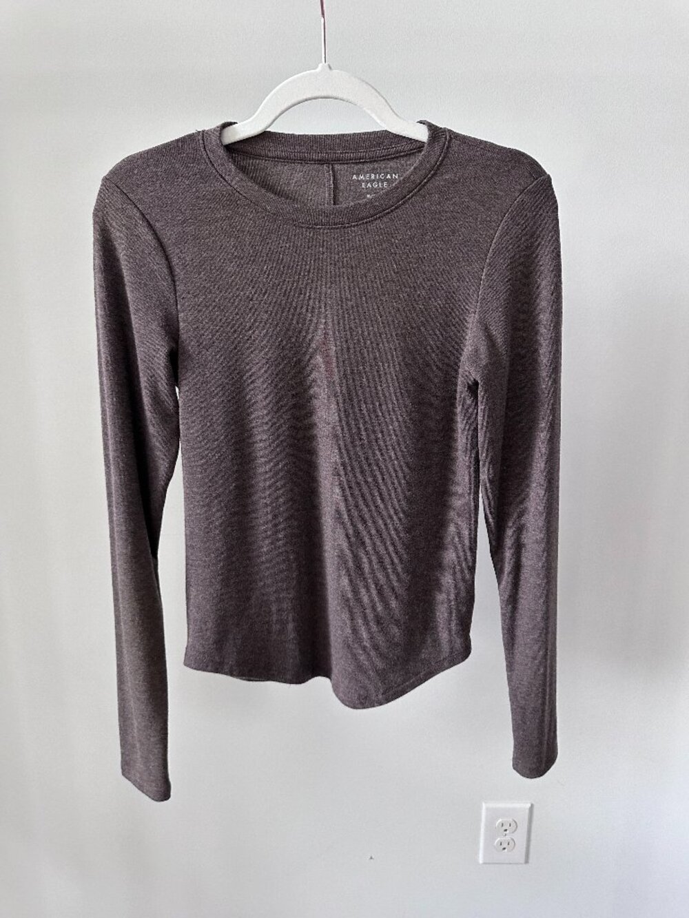 American Eagle Long Sleeve Cozy Crew Neck T-Shirt Chocolate Brown Size Medium